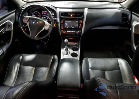 2015 Nissan Altima 2.5 from USA, damaged, VIN 1N4AL3AP4FN355585